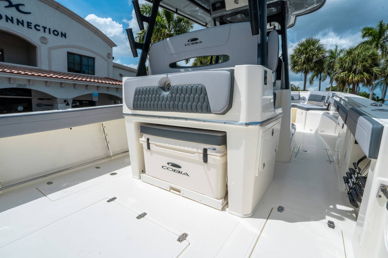 New 2026 Cobia 305 CC #L008 image 13