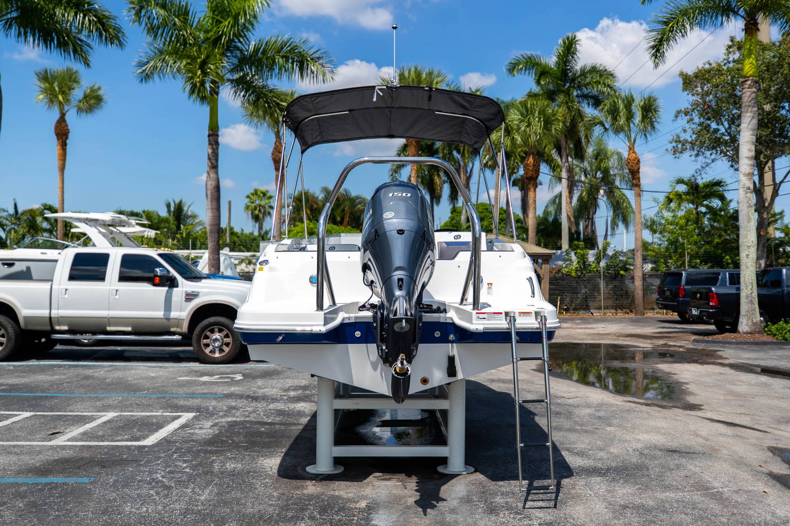 New 2023 Hurricane SunDeck Sport OB SS 205 OB #8856 image 7