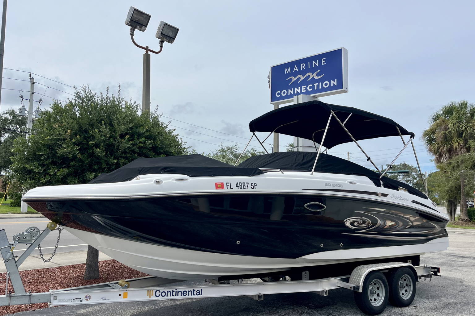 Used 2019 Hurricane 2400 #0871 image 21