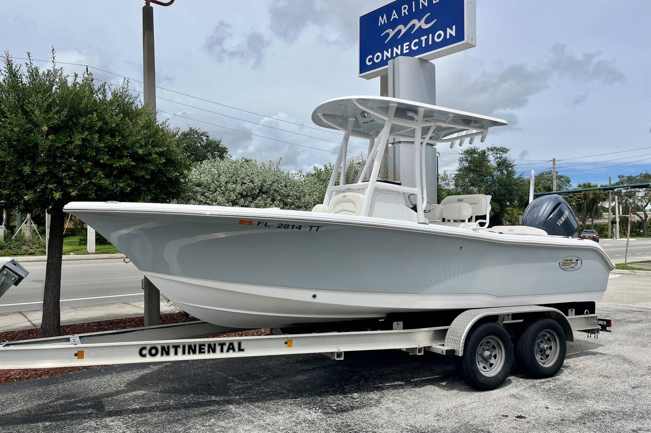 Main image of Sea Hunt 219 in Vero Beach, FL