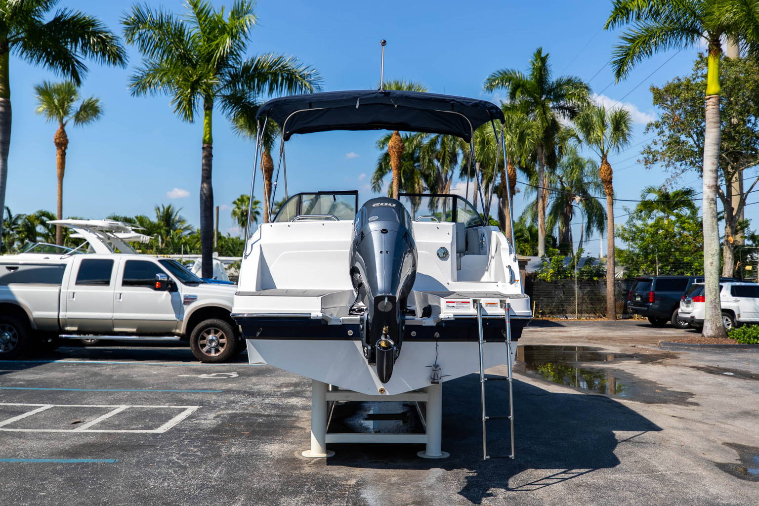 New 2023 Hurricane SunDeck OB SD 235 OB #9628 image 7