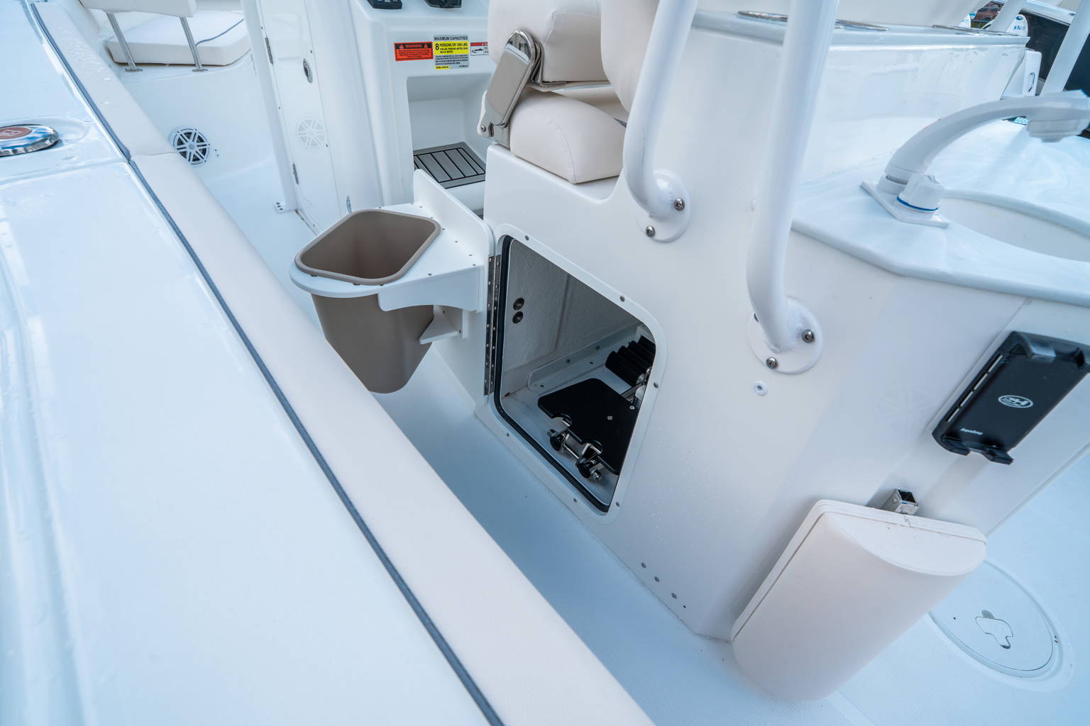 New 2026 Sea Hunt Ultra 245 SE #0171 image 15