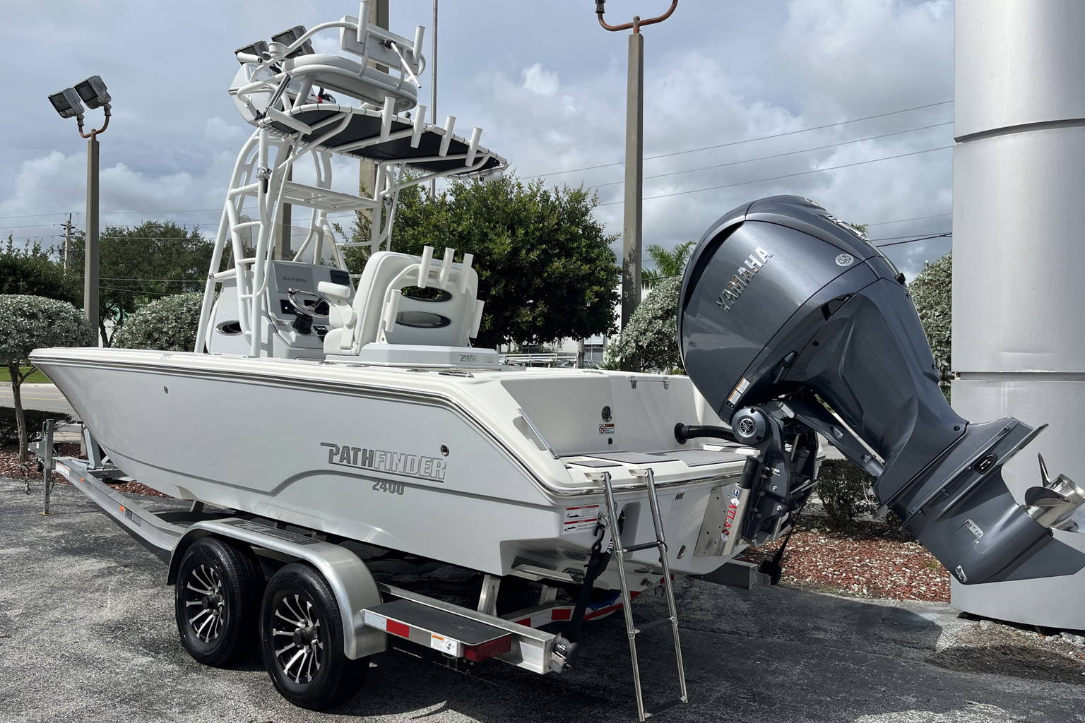 New 2024 Pathfinder 2400 Open #H005 image 4