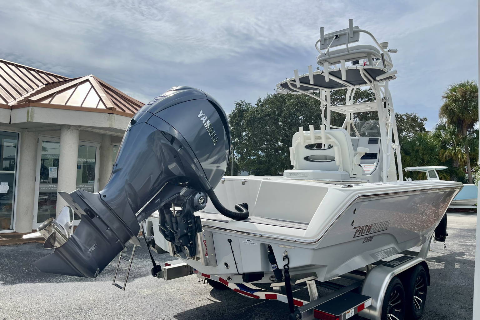 New 2024 Pathfinder 2400 Open #H005 image 6