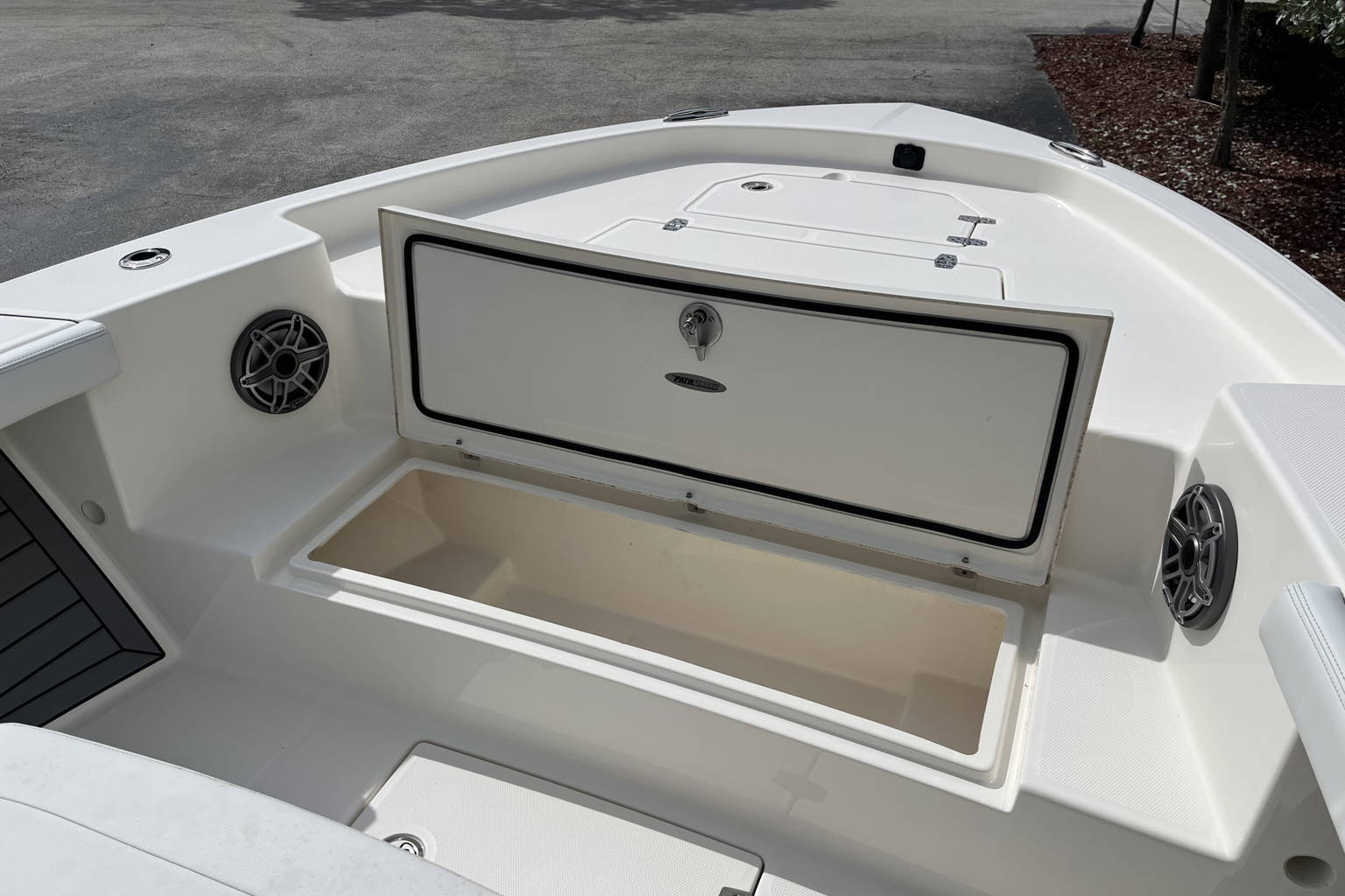 New 2024 Pathfinder 2400 Open #H005 image 13