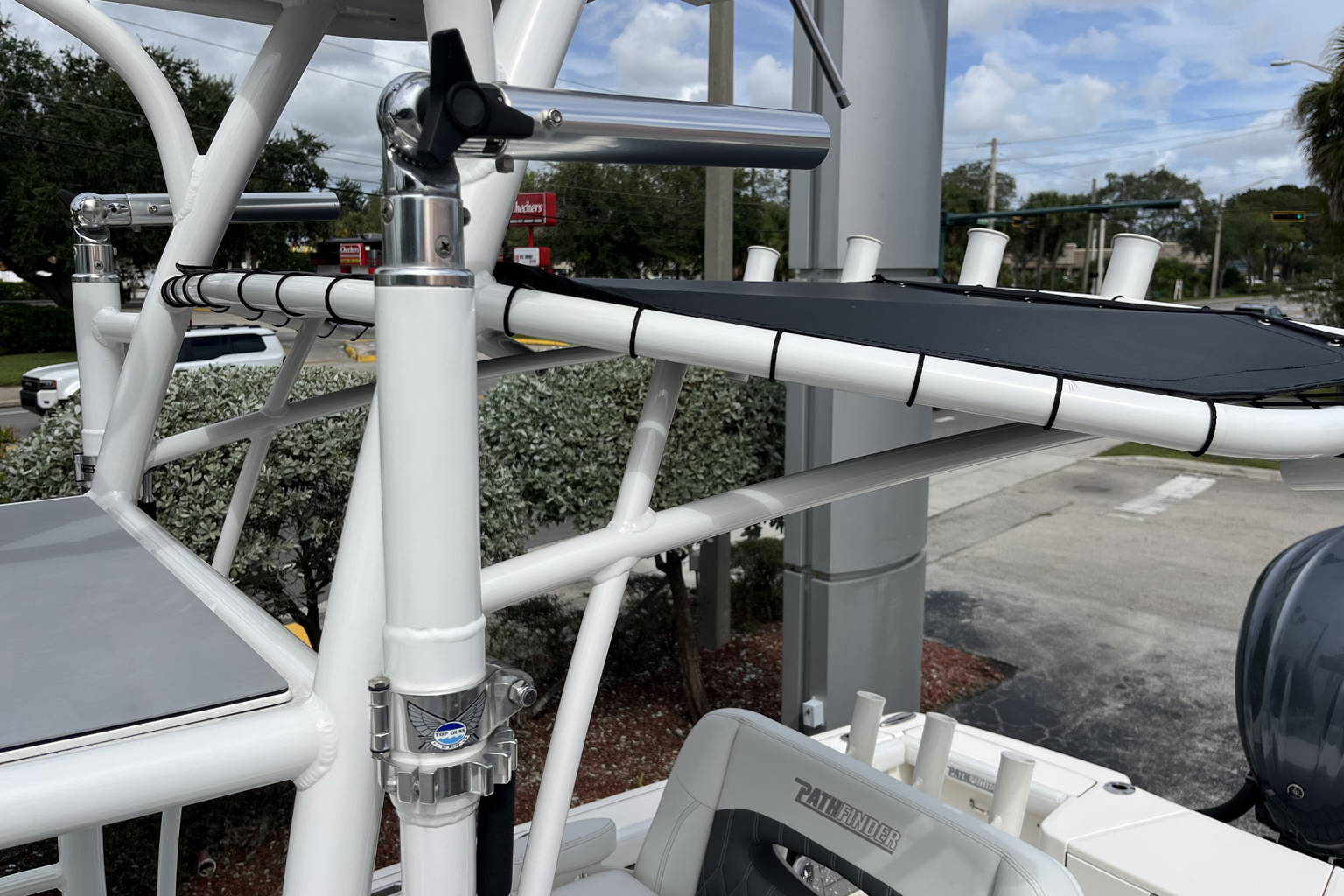 New 2024 Pathfinder 2400 Open #H005 image 18