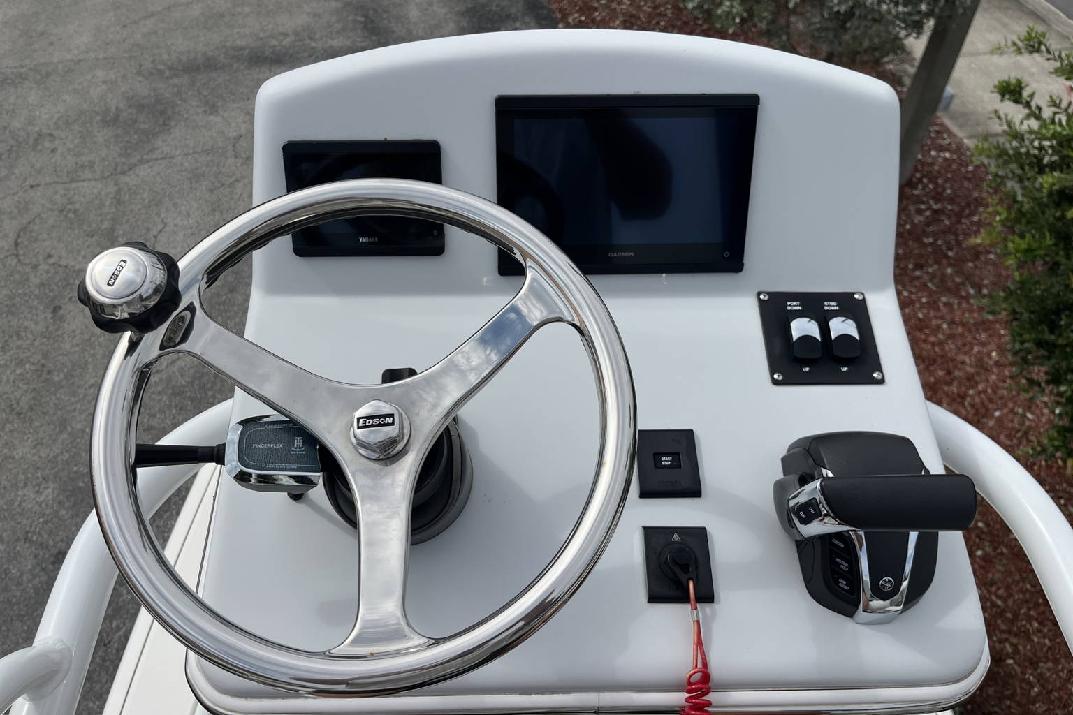 New 2024 Pathfinder 2400 Open #H005 image 20