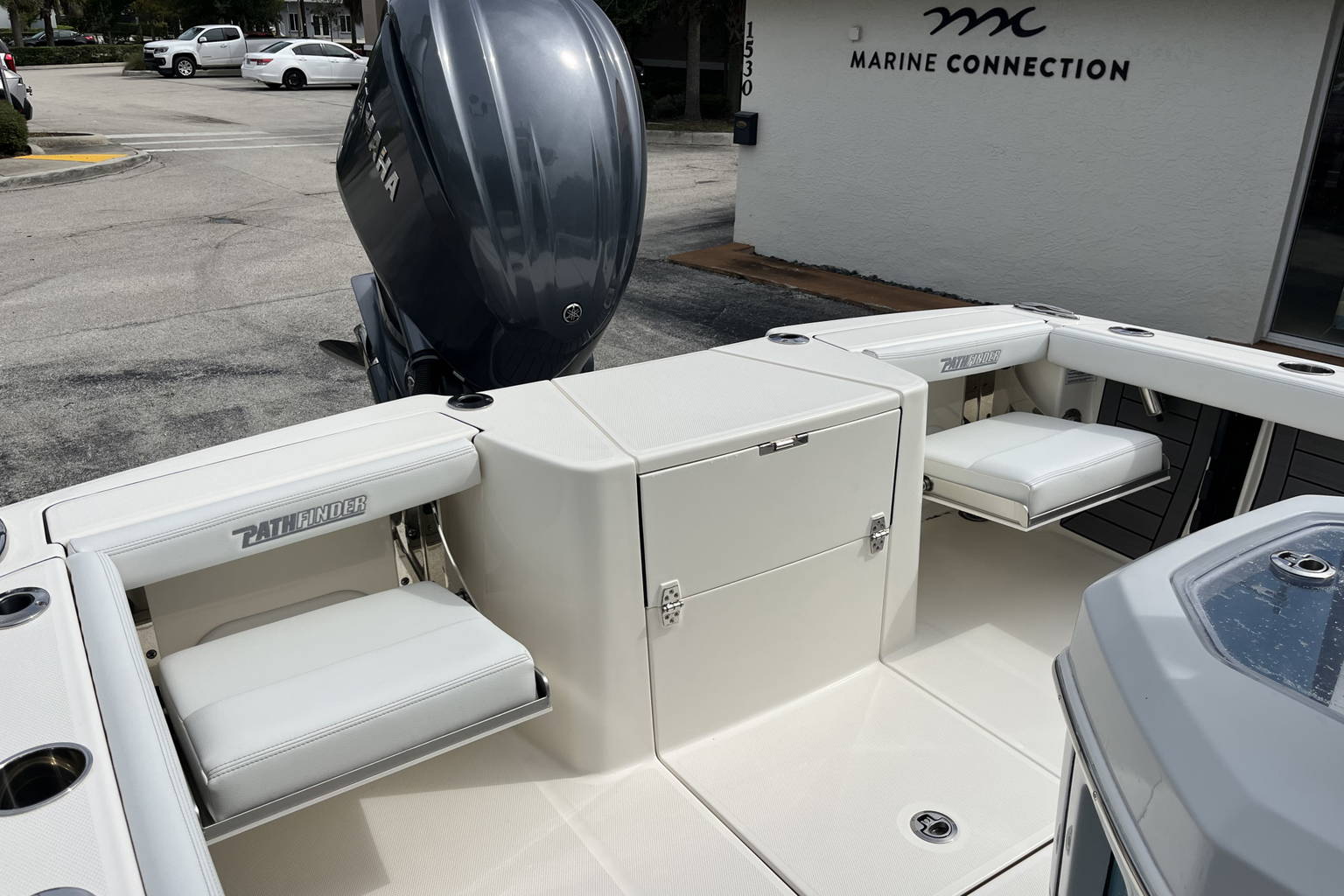 New 2024 Pathfinder 2400 Open #H005 image 24