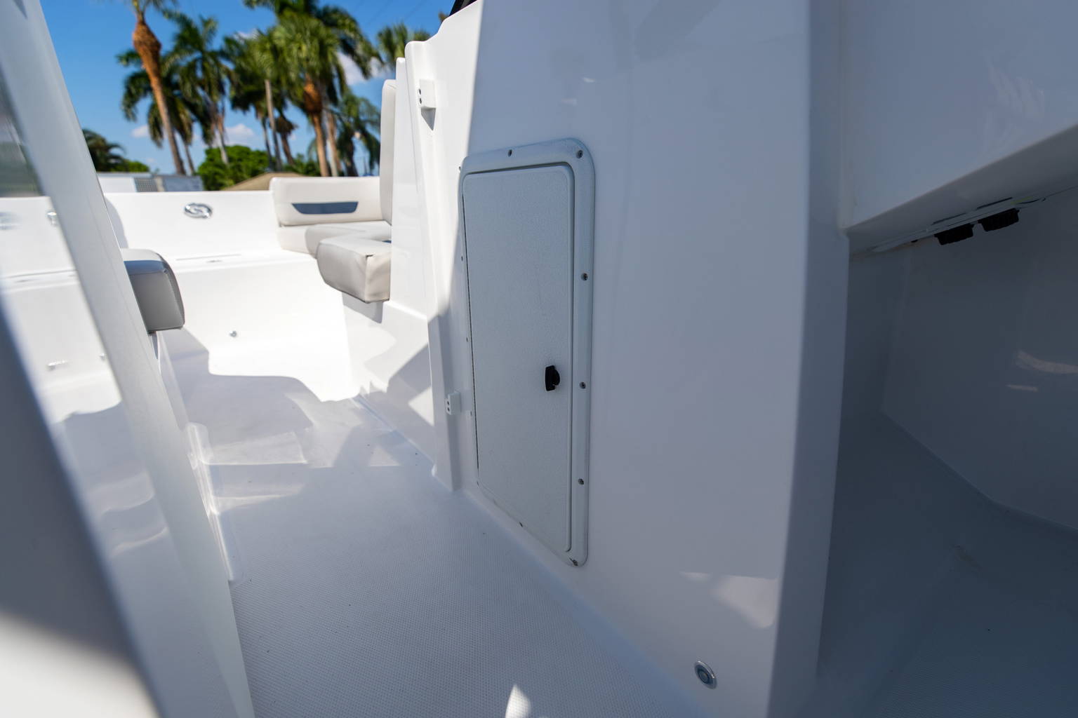 New 2023 Hurricane SunDeck OB SD 235 OB #9628 image 29