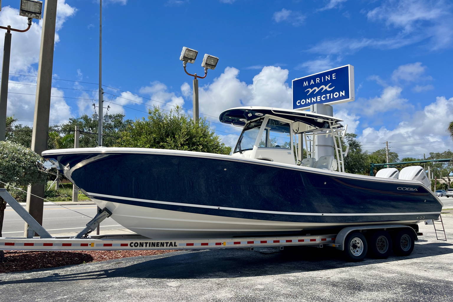 New 2025 Cobia 320 CC #A011 image 1