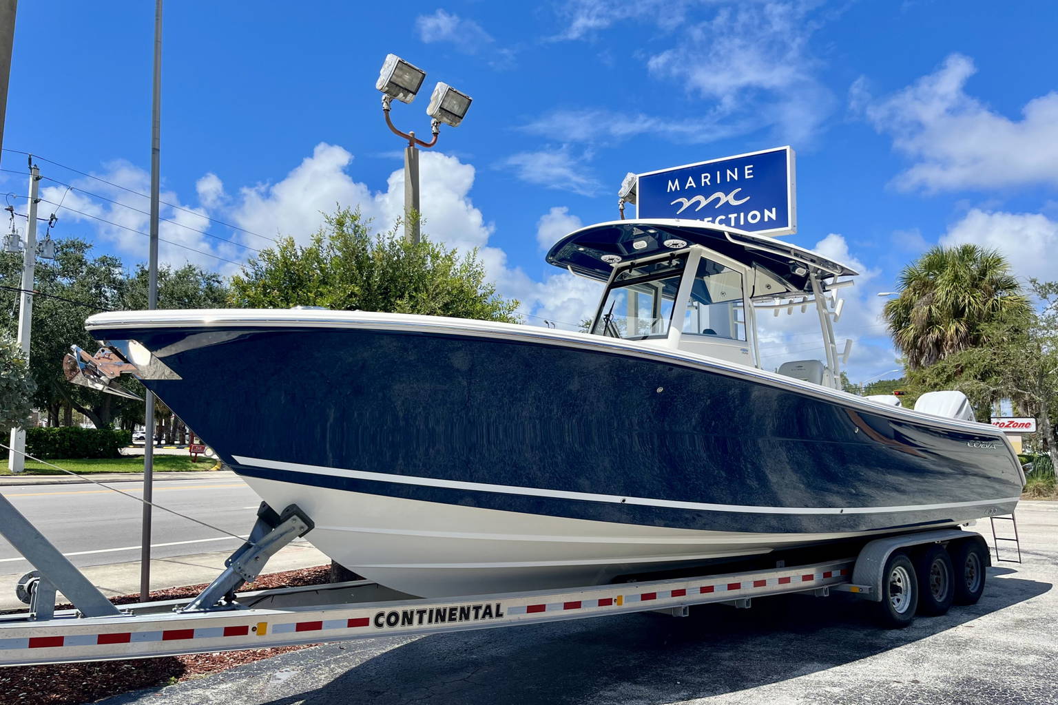 New 2025 Cobia 320 CC #A011 image 2