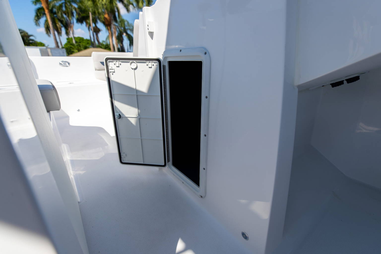 New 2023 Hurricane SunDeck OB SD 235 OB #9628 image 30
