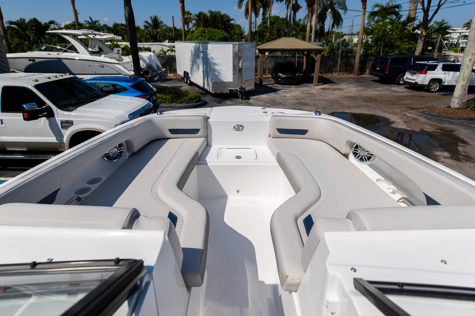 New 2023 Hurricane SunDeck OB SD 235 OB #9628 image 31
