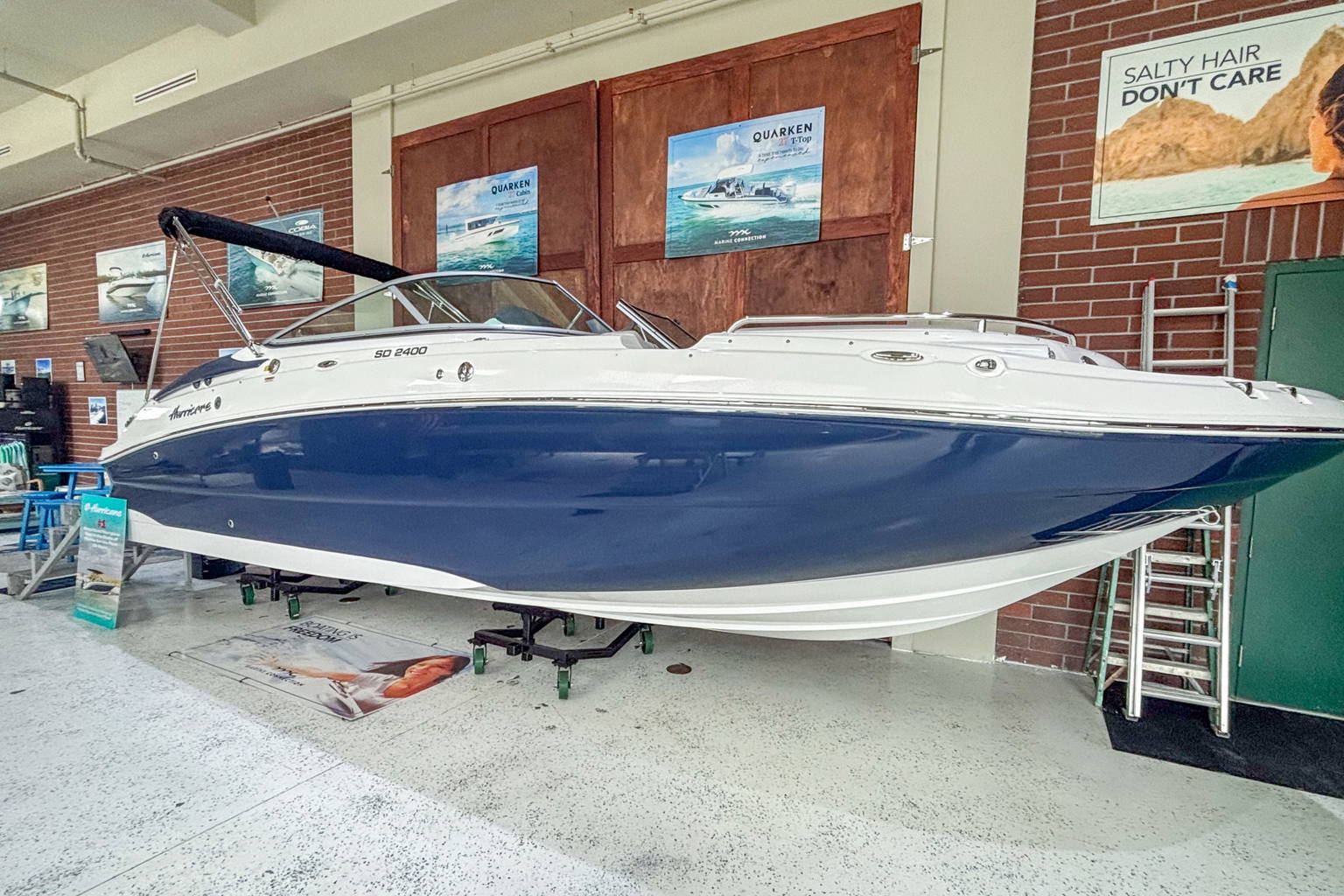 Used 2024 Hurricane SunDeck 2400 OB #7836 image 1