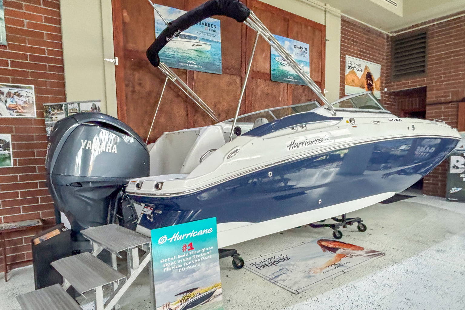 Used 2024 Hurricane SunDeck 2400 OB #7836 image 2