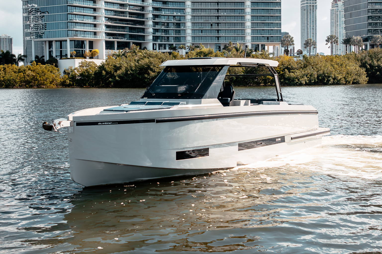 New 2025 De Antonio Yachts D36 Open #Y360 image 4