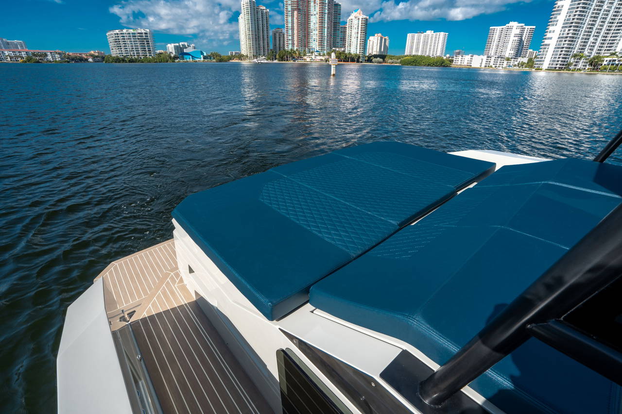 Alternative image of De Antonio Yachts D36 Open in West Palm Beach, FL