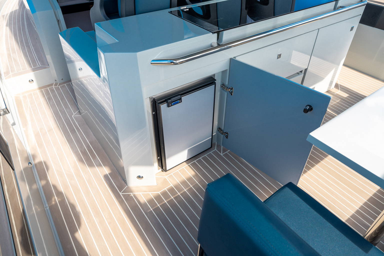 New 2025 De Antonio Yachts D36 Open #Y360 image 21