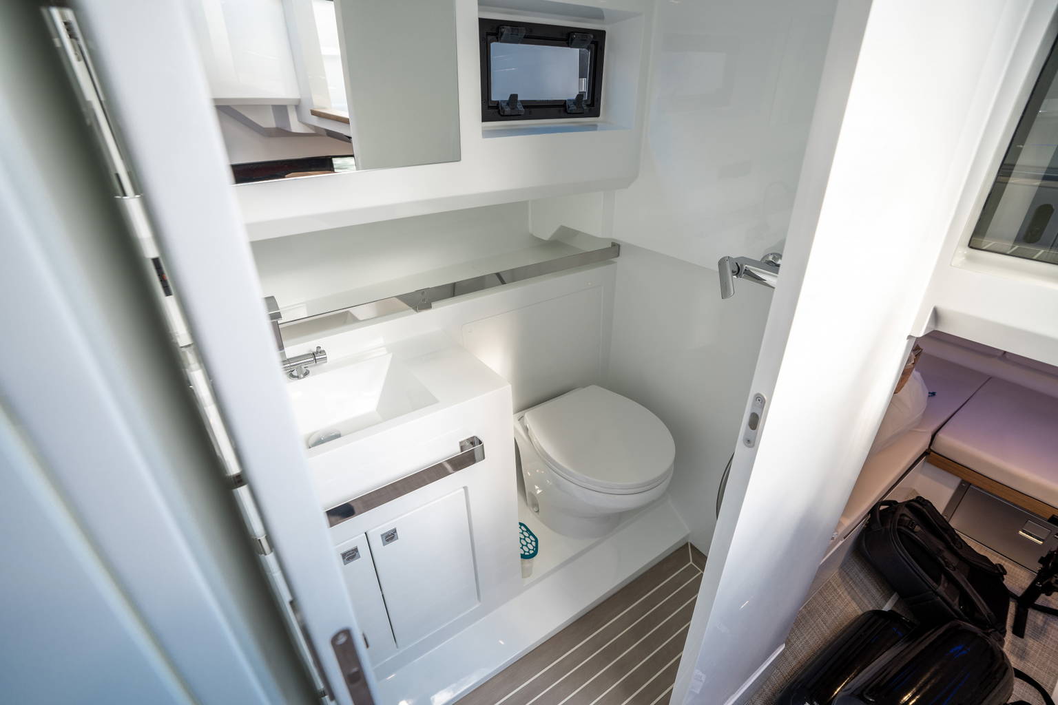 New 2025 De Antonio Yachts D36 Open #Y360 image 35