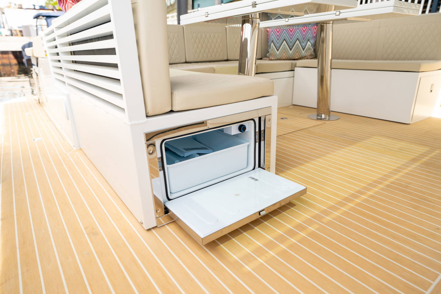 New 2025 De Antonio Yachts D42 Open #Y420 image 24