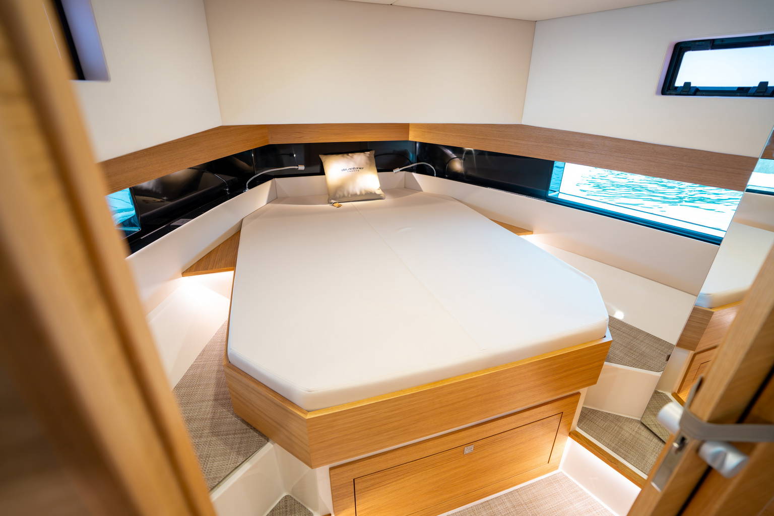 New 2025 De Antonio Yachts D42 Open #Y420 image 37