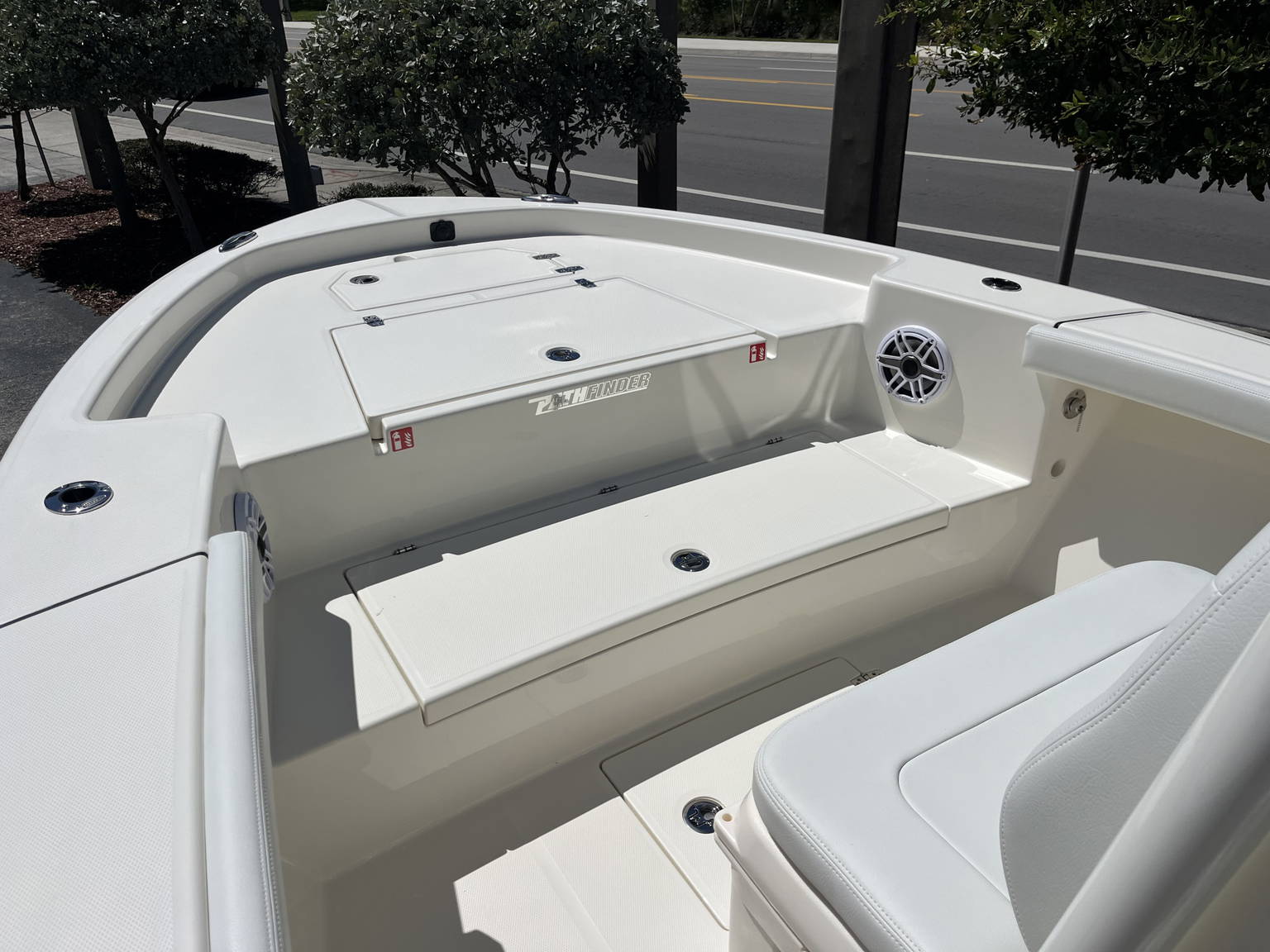 Alternative image of Pathfinder 2400 Open in Vero Beach, FL