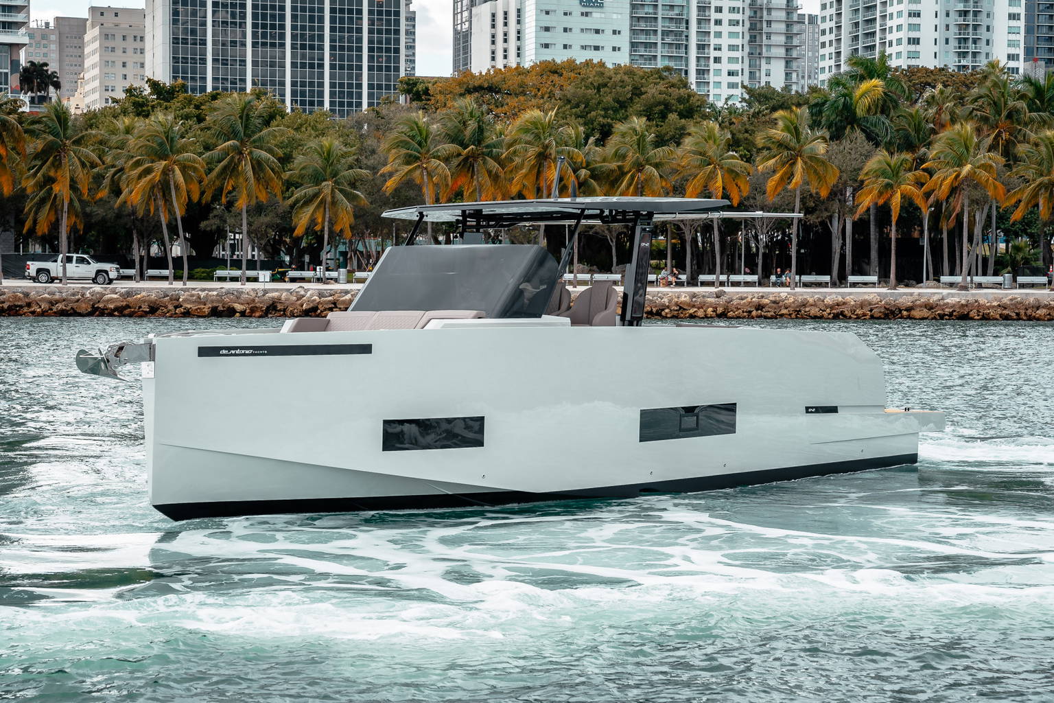 New 2025 De Antonio Yachts D42 Open #Y421 image 4