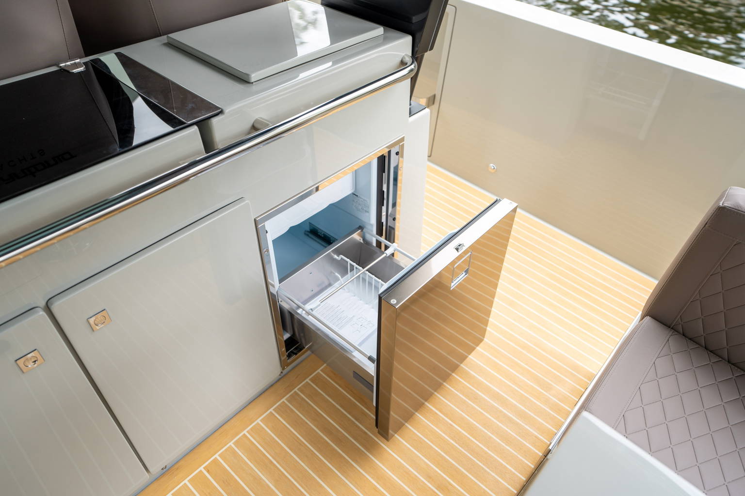 New 2025 De Antonio Yachts D42 Open #Y421 image 21