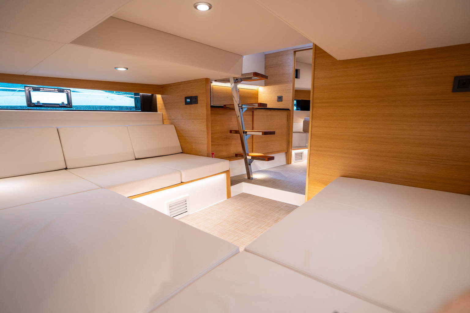 New 2025 De Antonio Yachts D42 Open #Y421 image 44