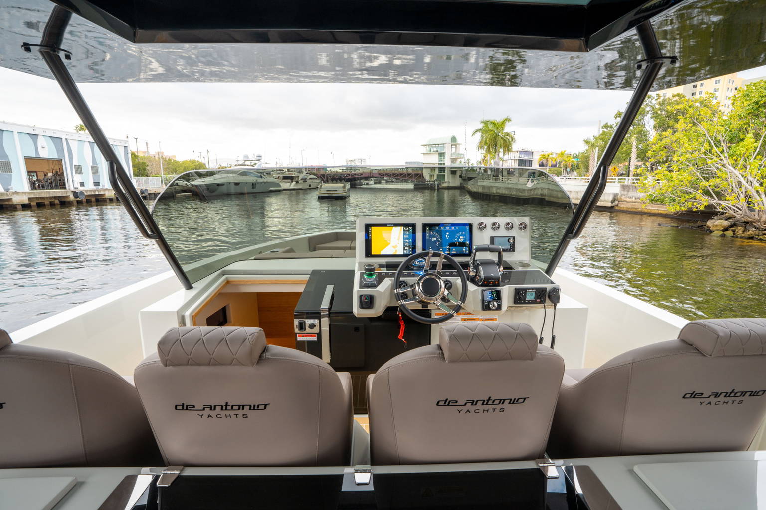 New 2025 De Antonio Yachts D42 Open #Y421 image 22