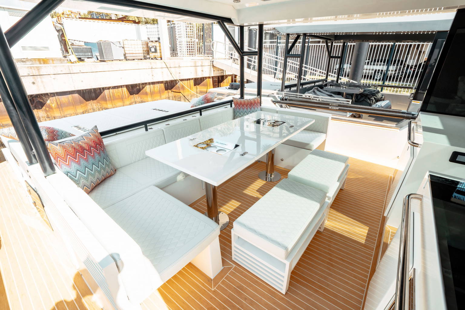 New 2025 De Antonio Yachts D50 Coupe #Y500 image 14