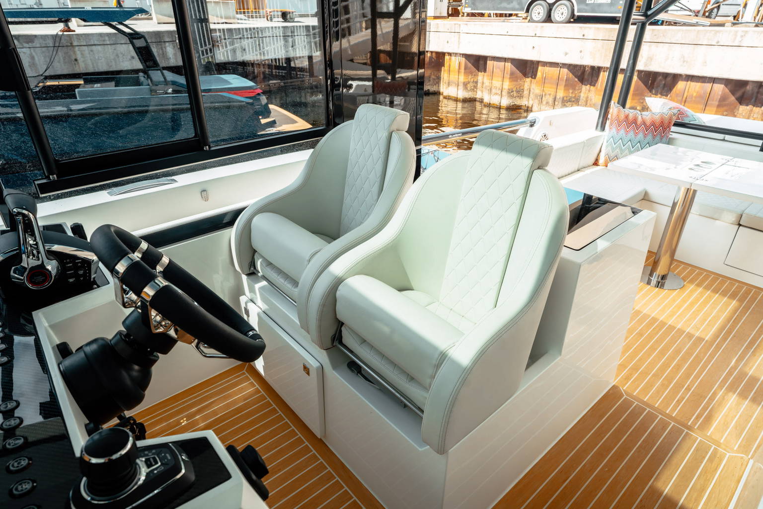 New 2025 De Antonio Yachts D50 Coupe #Y500 image 23