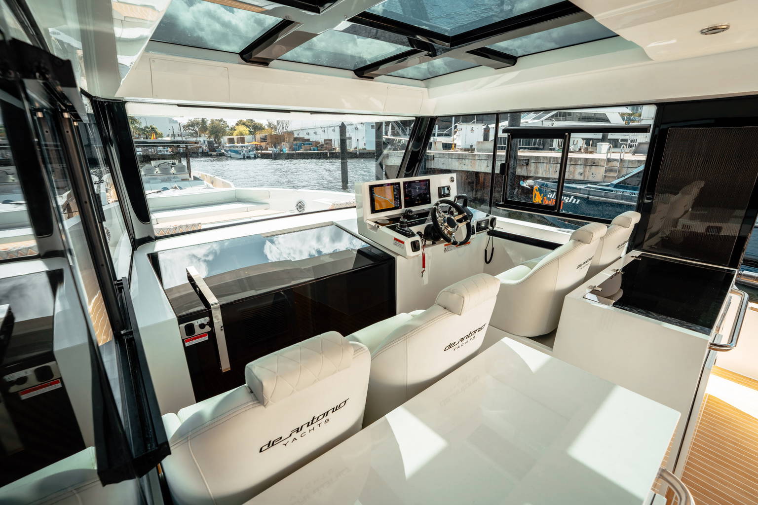 New 2025 De Antonio Yachts D50 Coupe #Y500 image 21