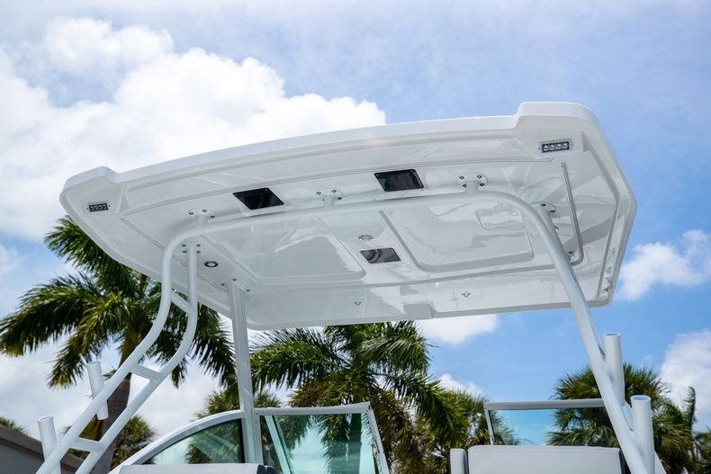New 2022 Blackfin 252DC #H184 image 13
