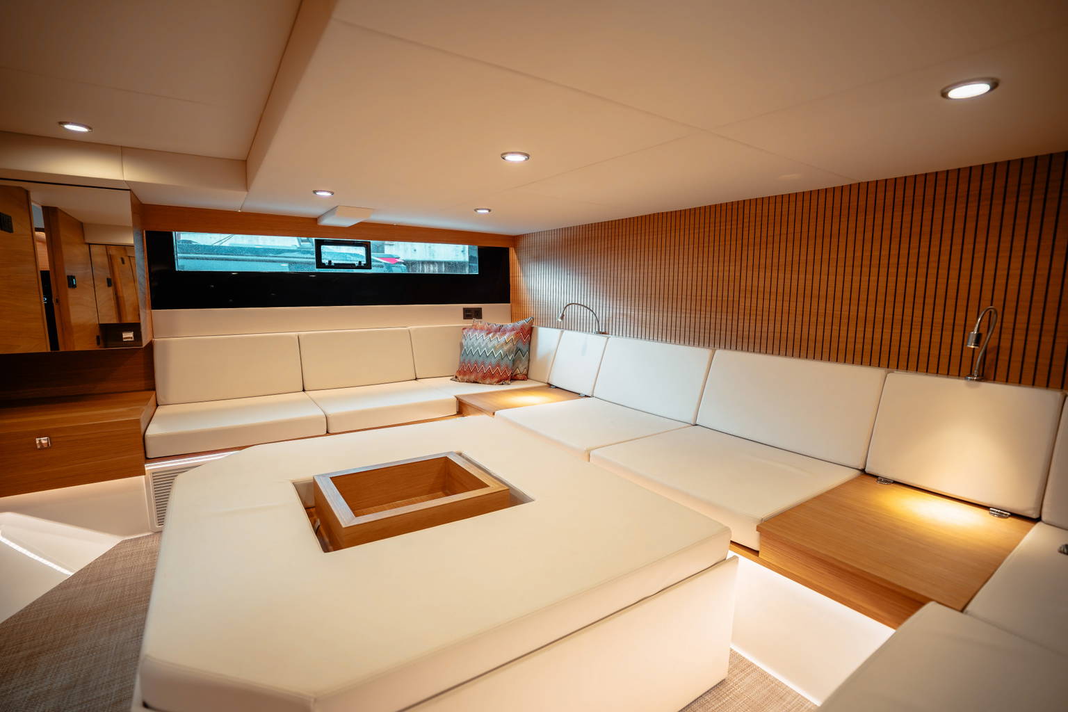 New 2025 De Antonio Yachts D50 Coupe #Y500 image 41