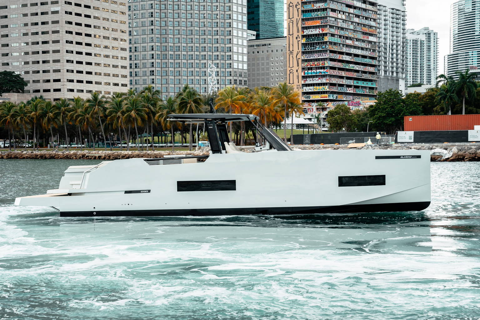 New 2025 De Antonio Yachts D50 Open #Y500 image 1