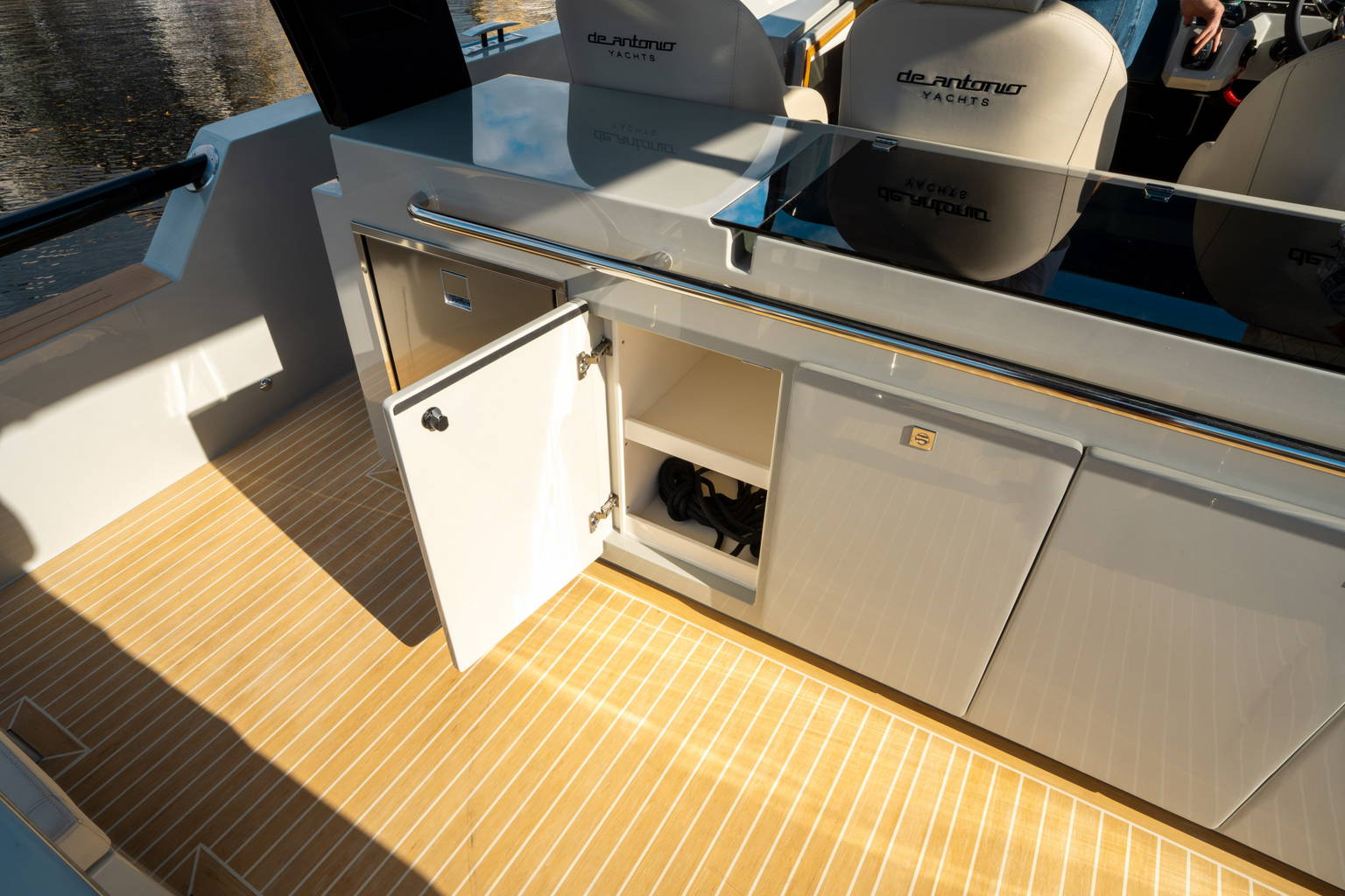 New 2025 De Antonio Yachts D50 Open #Y500 image 22