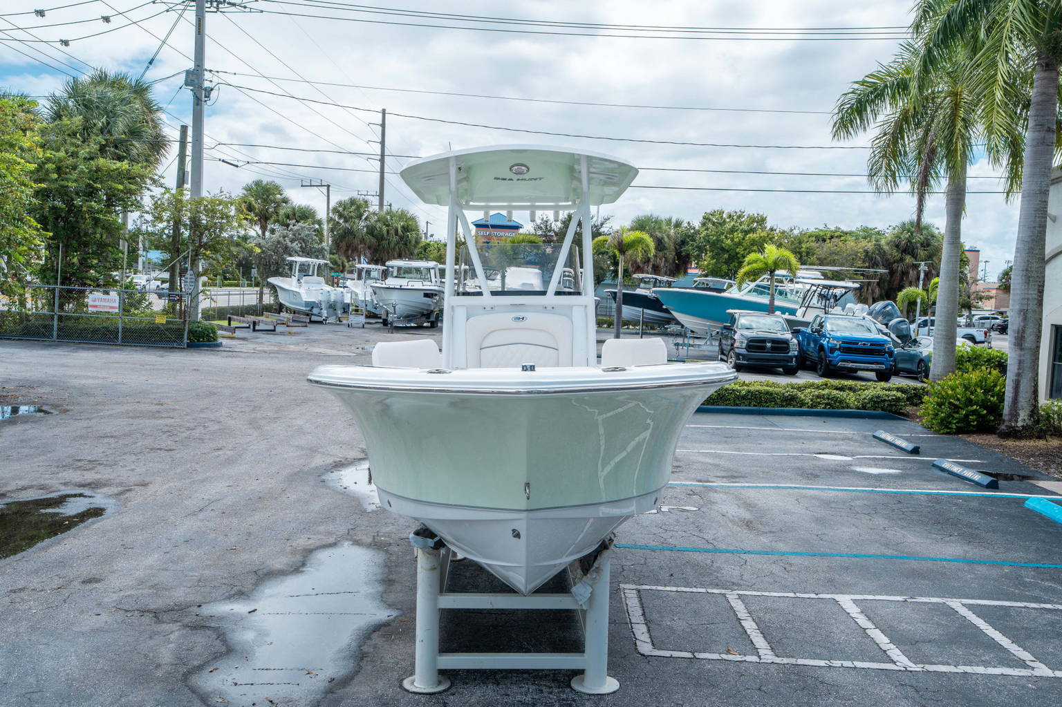 Alternative image of Sea Hunt Ultra 219 in West Palm Beach, FL