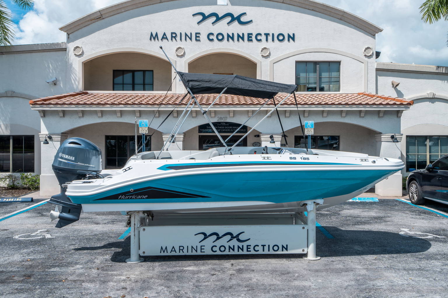 New 2026 Hurricane SunDeck Sport 185 OB #0653 image 1