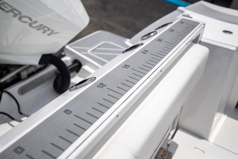 New 2022 Blackfin 252DC #H184 image 15