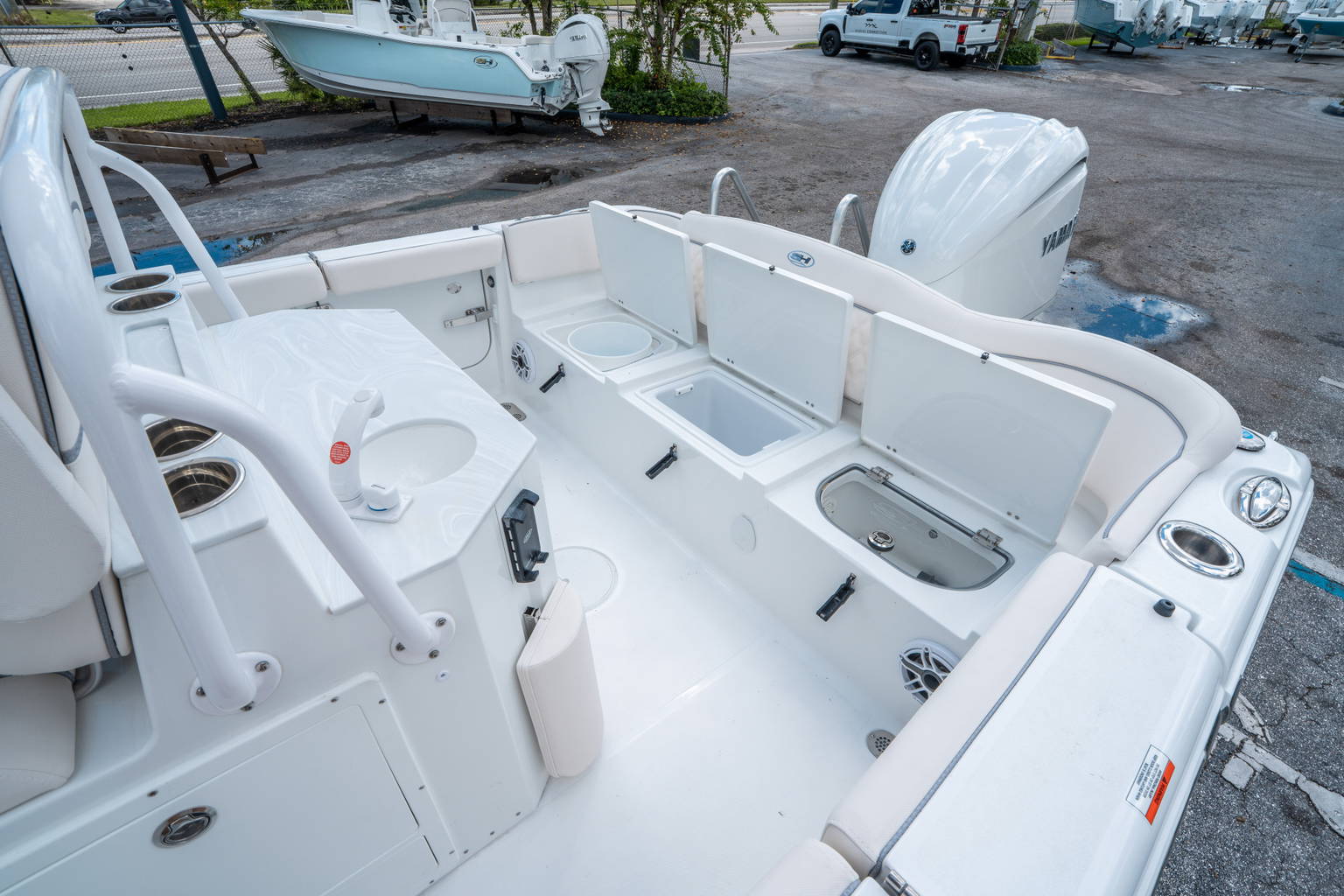 New 2026 Sea Hunt Ultra 255 SE #0265 image 12