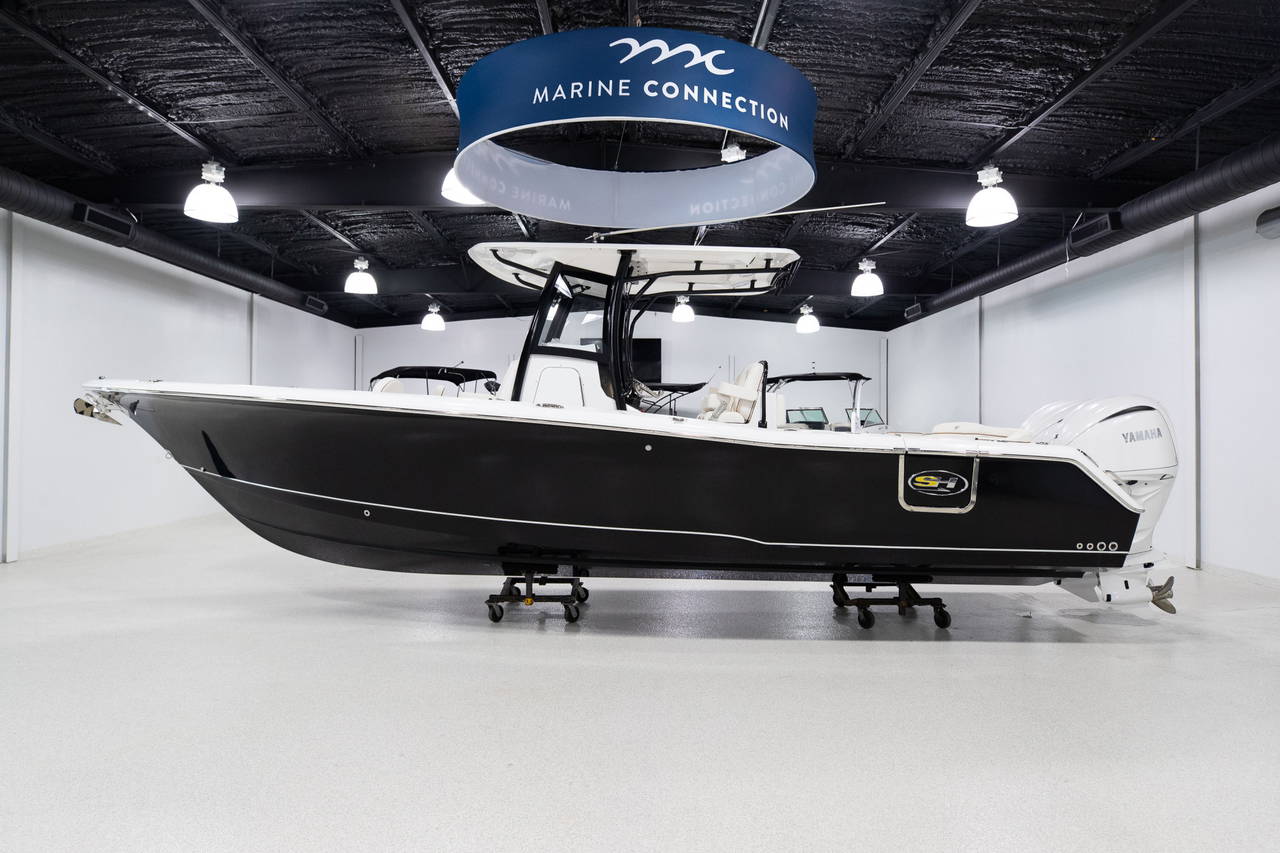 Main image of Sea Hunt Ultra 305 SE in West Palm Beach, FL