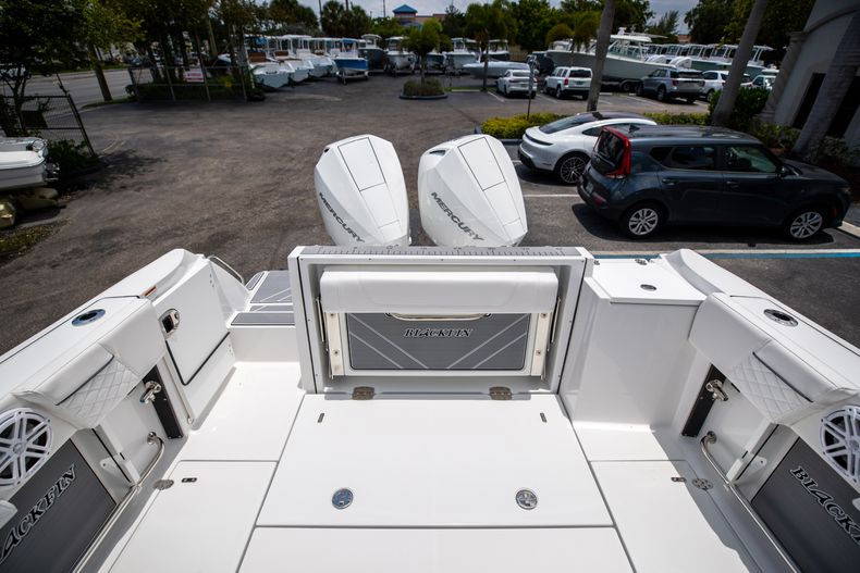 New 2022 Blackfin 252DC #H184 image 16