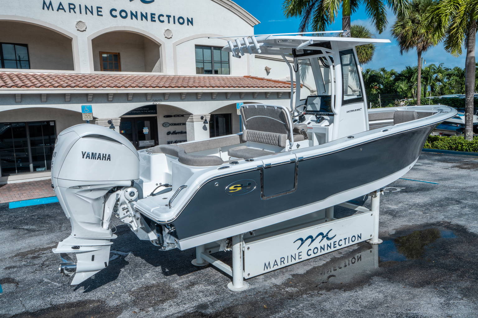 New 2026 Sea Hunt Ultra 245 SE #0186 image 2