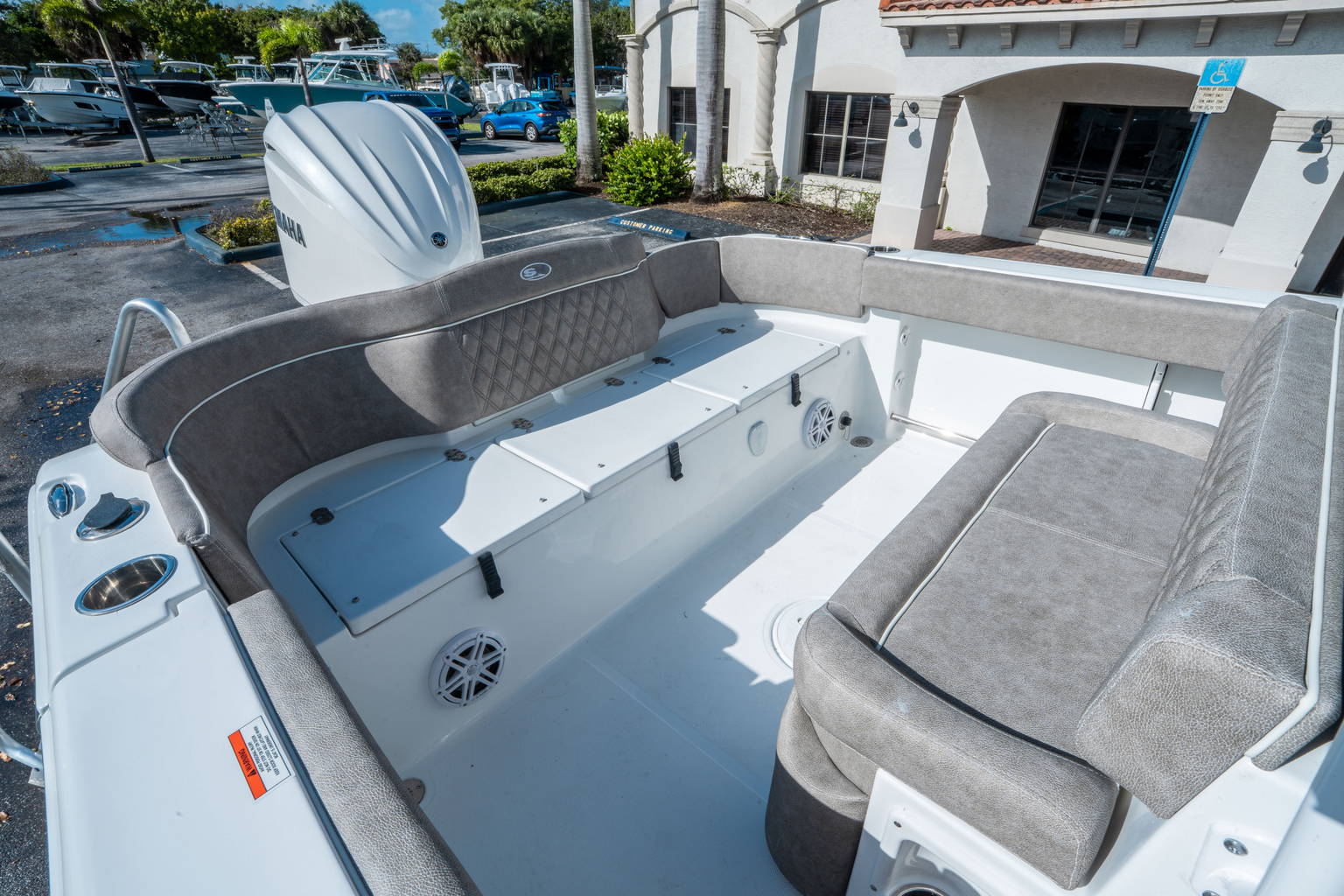 New 2026 Sea Hunt Ultra 245 SE #0186 image 11
