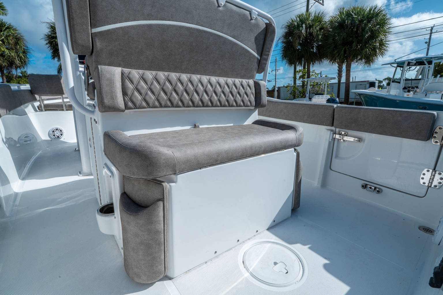 New 2026 Sea Hunt Ultra 245 SE #0186 image 13