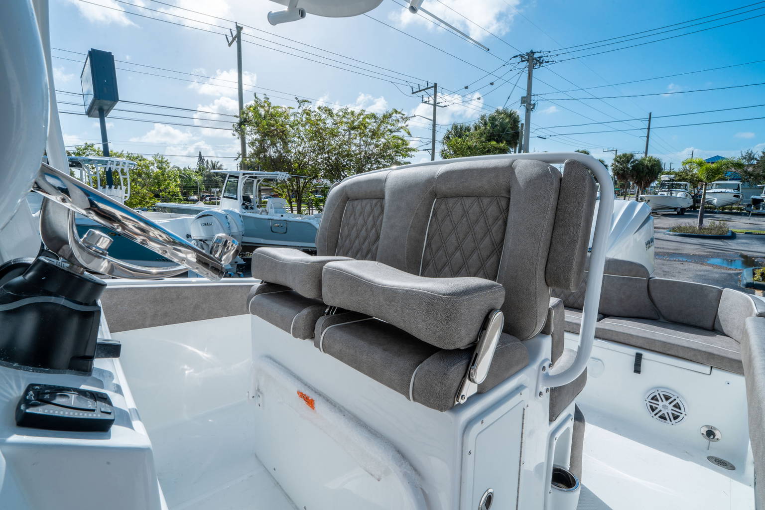 New 2026 Sea Hunt Ultra 245 SE #0186 image 17