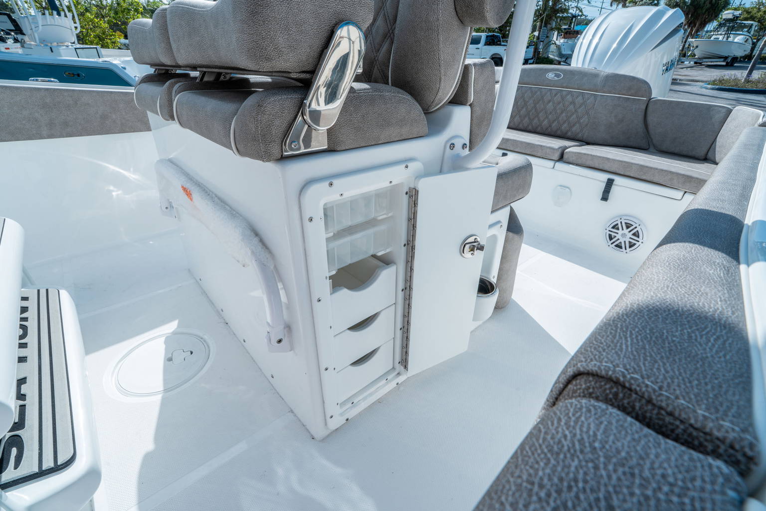 New 2026 Sea Hunt Ultra 245 SE #0186 image 20