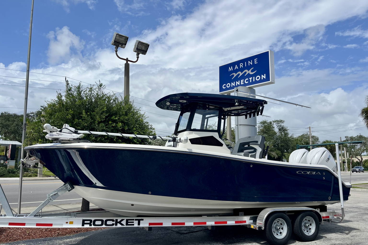 New 2026 Cobia 245 CC #M002 image 1