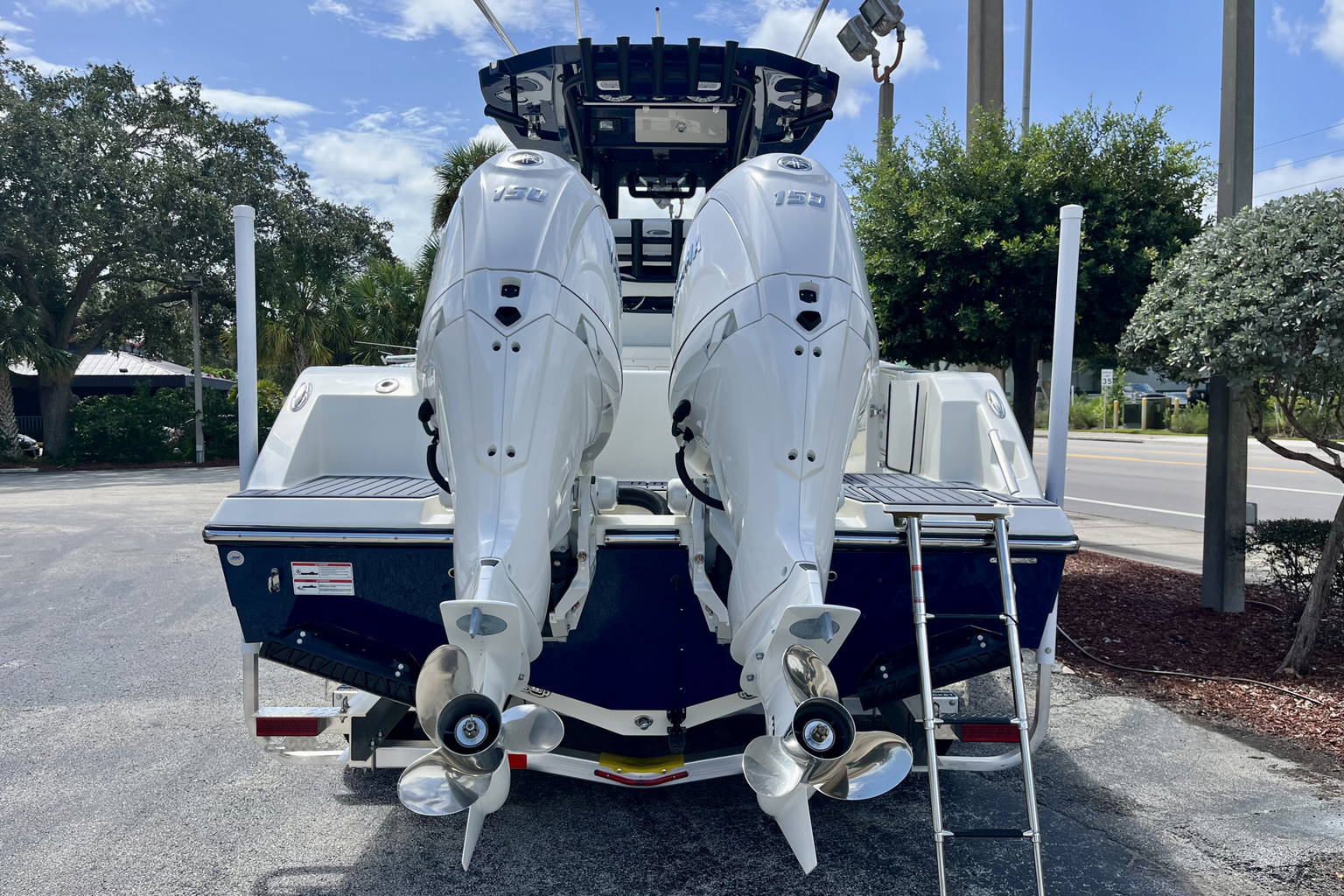 New 2026 Cobia 245 CC #M002 image 5